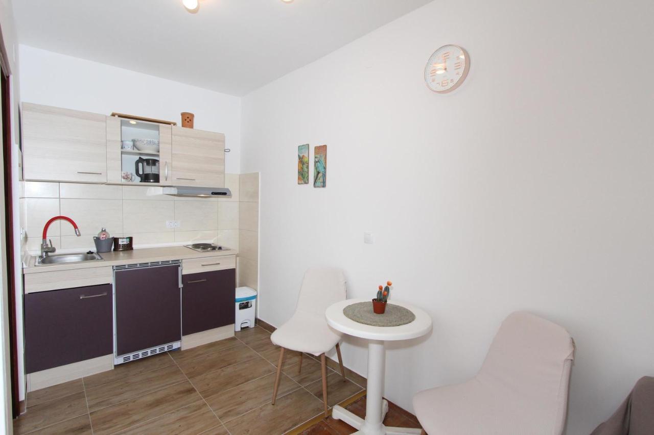 Apartment Gabriel Rovinj Exterior photo
